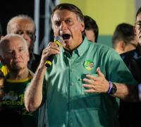 Bolsonaro renova concessão da Globo, Band e Record por 15 anos