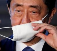 Surto controlado no Japão sem isolamento intriga especialistas