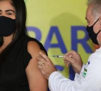 Fiocruz entrega primeiro lote de vacinas da Covid-19 com fabricação 100% nacional