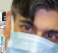 Brasil quer buscar vacinas, mas Índia diz que é 