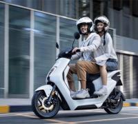 Honda lança U-BE, scooter elétrica ultrabarata que custa o valor de um celular