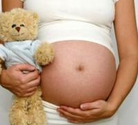 Grávida de quádruplos quer abortar somente os meninos: ‘Sou babaca?’