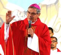 Acometido de pneumonia bispo da diocese de Barra é transferido para Salvador