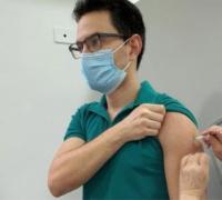 Médico baiano já pode estar imunizado pela vacina contra a Covid-19