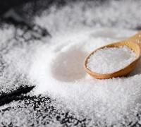 Trocar o sal pode reduzir em 11% o risco de derrame, infarto e morte