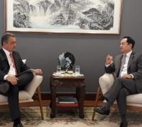 Rui Costa visita embaixada da China em busca de investimentos para o Nordeste