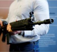 Governo está reavaliando decreto de armas e permissão de fuzis