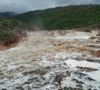 Homem desaparece após escorregar e cair em um poço de cachoeira na Chapada Diamantina