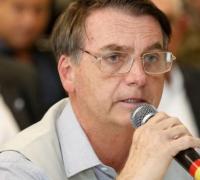 Bolsonaro compartilha reportagem sobre mudanças na Lei Rouanet