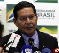 Mourão: Exército vai reforçar ações em praias atingidas por óleo