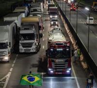 Todas rodovias federais do país estão livres de bloqueios, diz PRF