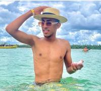 Xique-Xique: Digital influencer comemora 10 mil seguidores com motociada pelas ruas da cidade