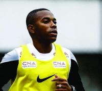 Robinho chega ao presídio de Tremembé para cumprir pena de 9 anos de prisão por estupro