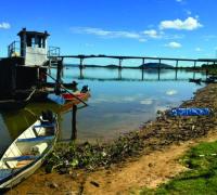 Corpo de homem que estava desaparecido é encontrado embaixo de embarcação no Rio São Francisco, em Ibotirama