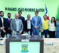 Vereador Marlon Brando participa de nova entrega de títulos de casas no bairro Senhor do Bonfim