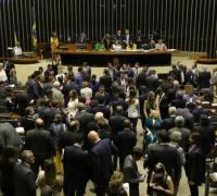 Congresso discute adiar eleições municipais por causa do coronavírus