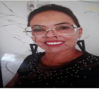 Mulher sai de casa em uma moto e desaparece em Irecê; Família está desesperada