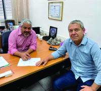 Prefeito de Gentio do Ouro busca apoio parlamentar para garantir continuidade nas obras da BA-225