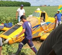 Avião cai na Bahia e piloto não resiste aos ferimentos