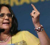 Procuradoria dá 3 dias para Ministério da Mulher detalhar violência sexual contra crianças denunciada por Damares